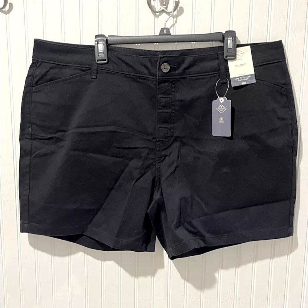 NWT 20W Saint John’s Bay‎ Womens Black 6”  Shorts